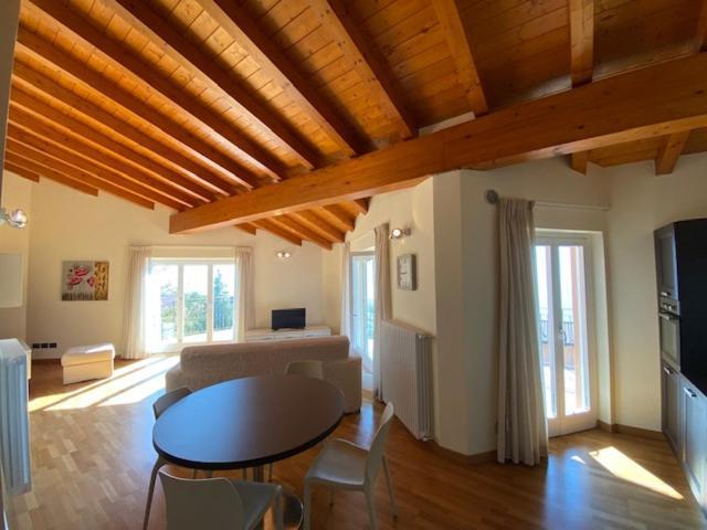Apartment Magnolia Лено Екстериор снимка